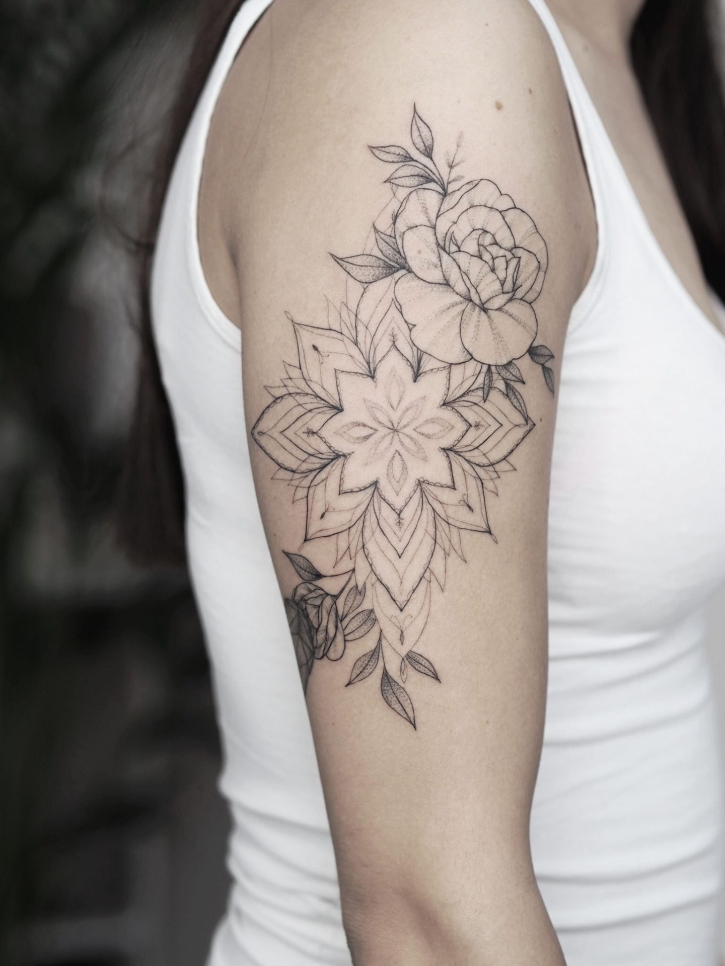 Floral mandala fineline tattoo by Alina BUNAMI INK